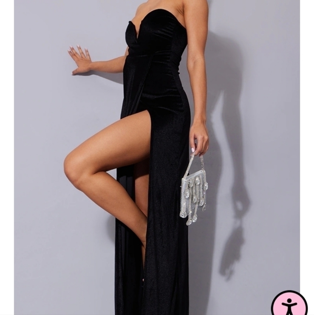 PrettyLittleThing Black Velvet Draped Wrap Bandeau Maxi Gown Dress Formal NWT